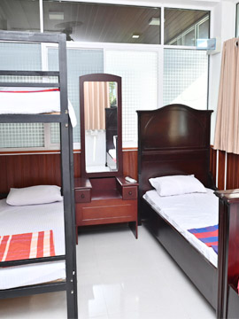 Budget dormitory bed for backpackers in Negombo,SriLanka