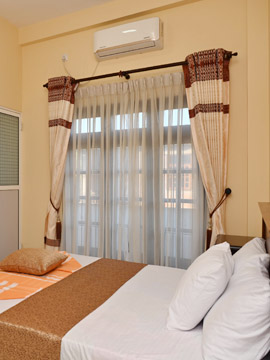 Budget friendly single room accommodation in Negombo,SriLanka